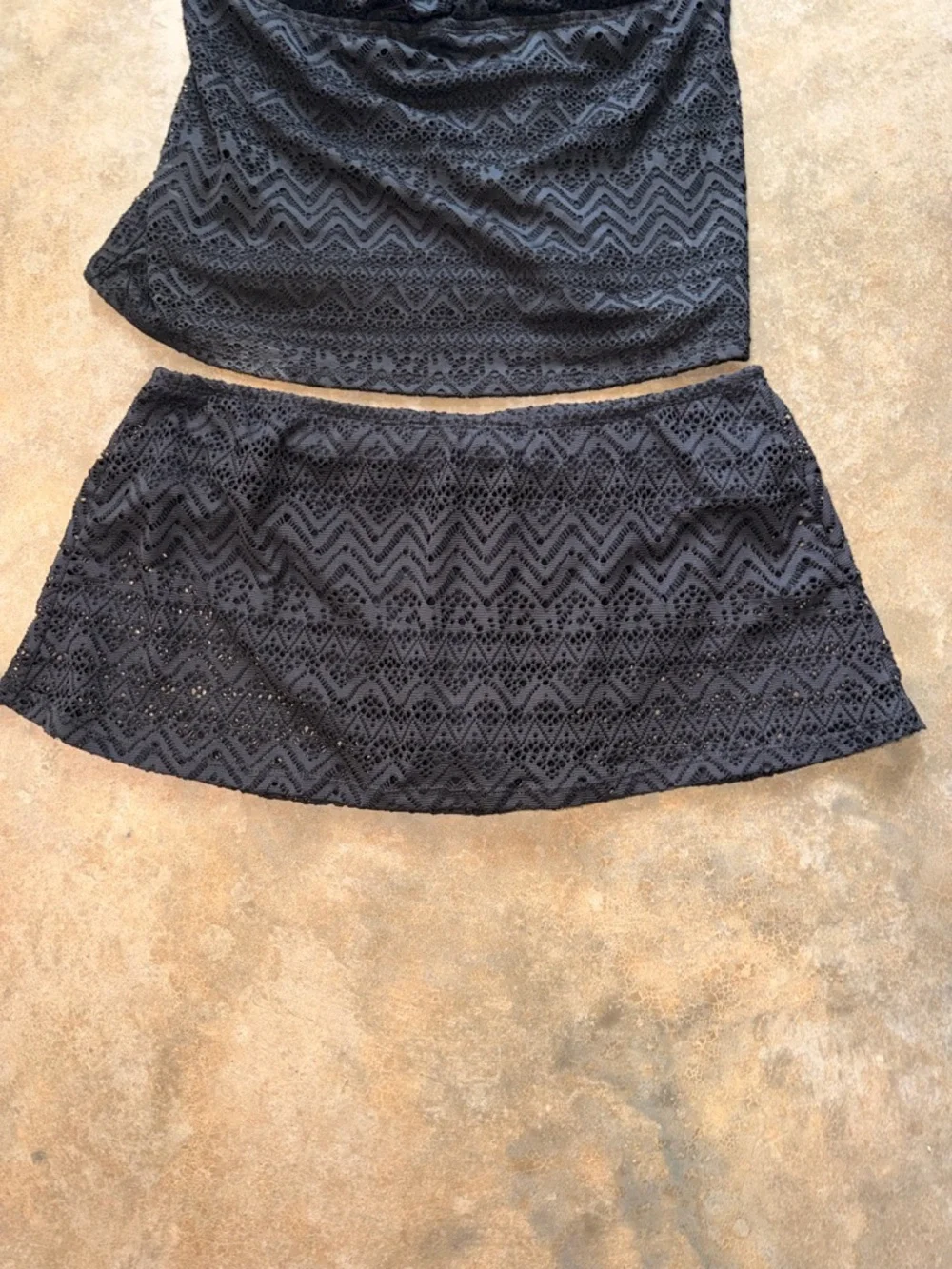 NWT - Catalina Black Tankini with Skirt - Size L - Picture 4 of 11